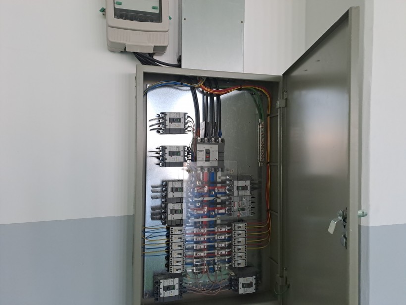 90cb9182514f6238137b2c2a0bfbcac2_1764313